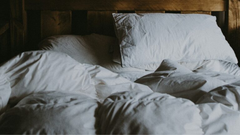 How to Calm a Busy Mind at Night